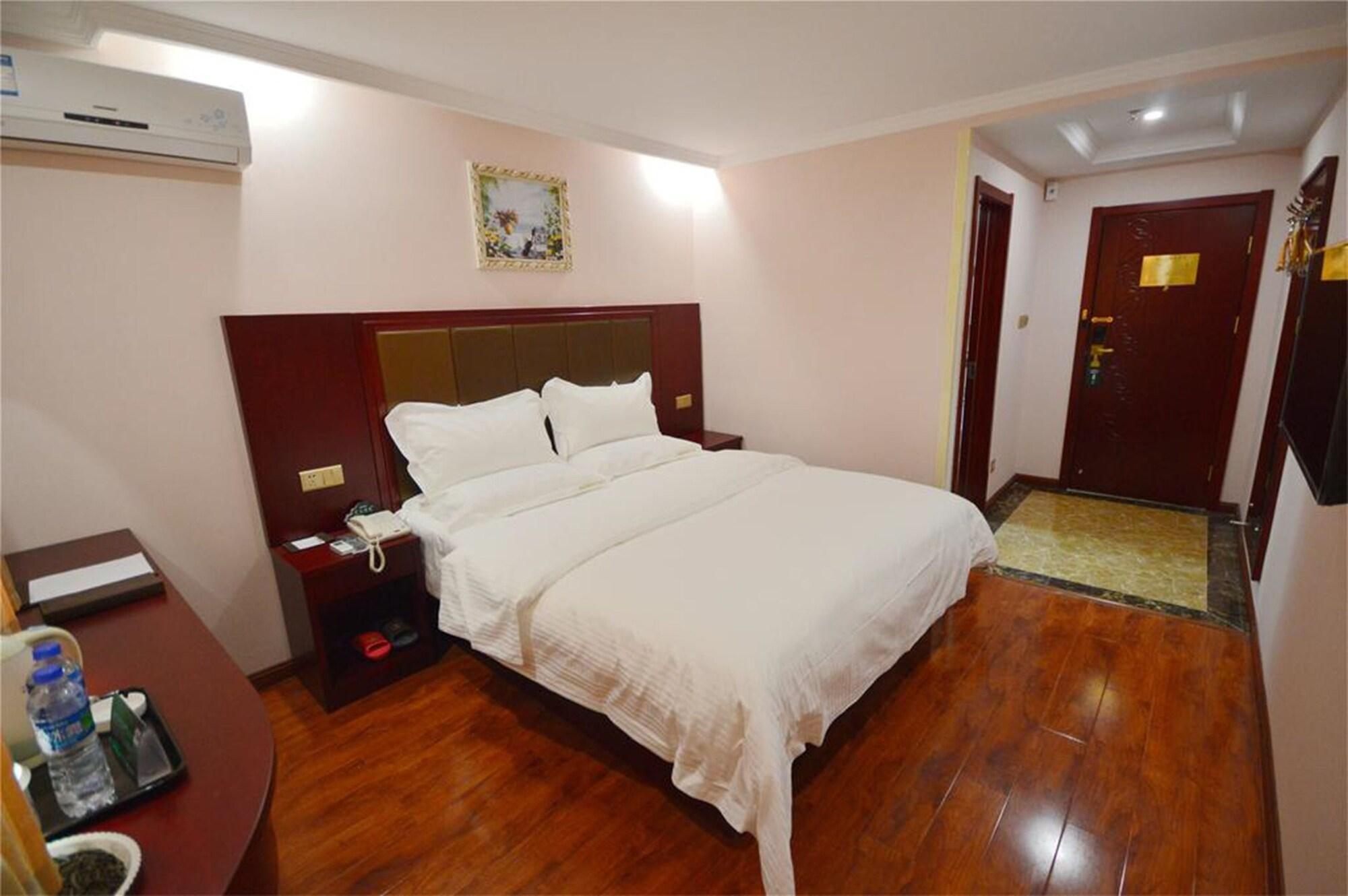 Greentree Inn Shanghai Chongming Bao Town Express Hotel Esterno foto